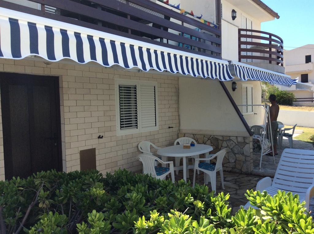 Island Of Pag Holiday Apartments Luaran gambar