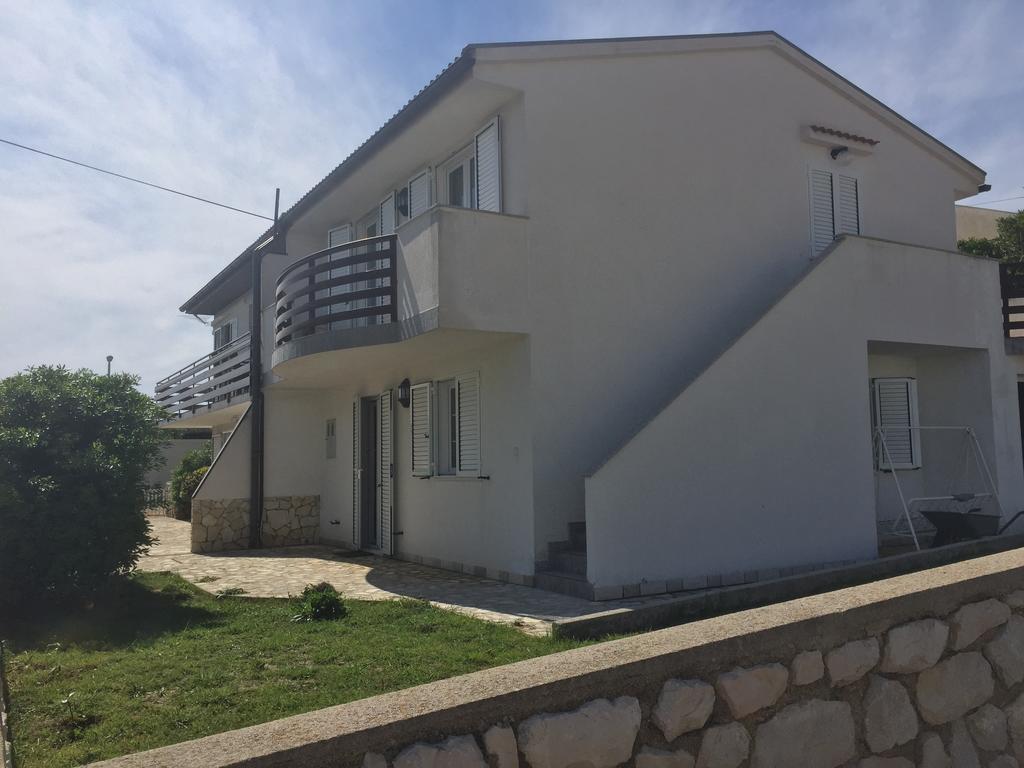 Island Of Pag Holiday Apartments Luaran gambar