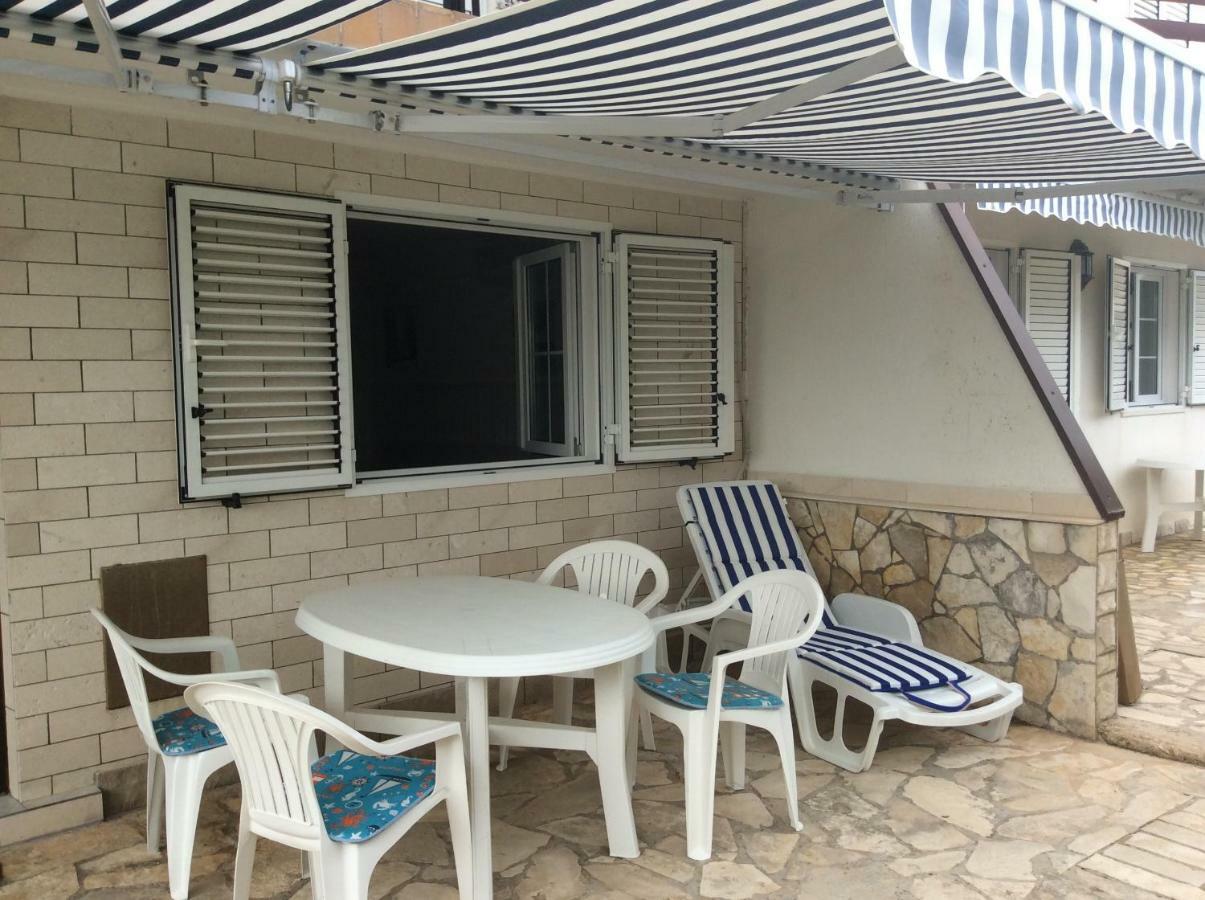 Island Of Pag Holiday Apartments Luaran gambar