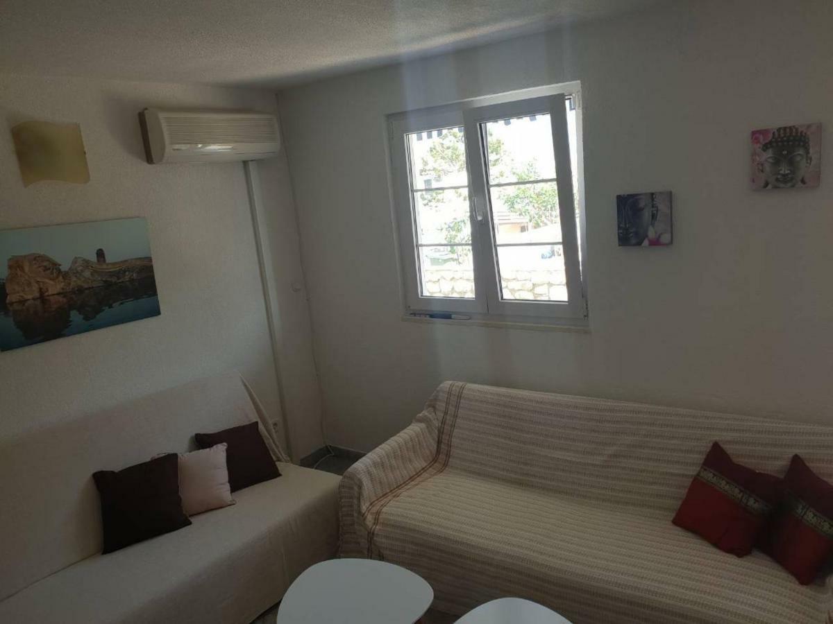 Island Of Pag Holiday Apartments Luaran gambar