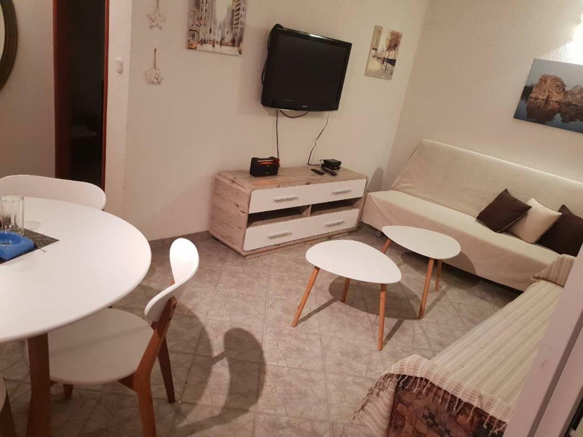 Island Of Pag Holiday Apartments Luaran gambar