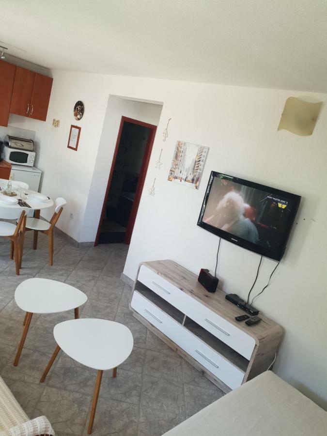 Island Of Pag Holiday Apartments Luaran gambar